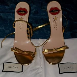 Gucci Gold Criss Cross heels